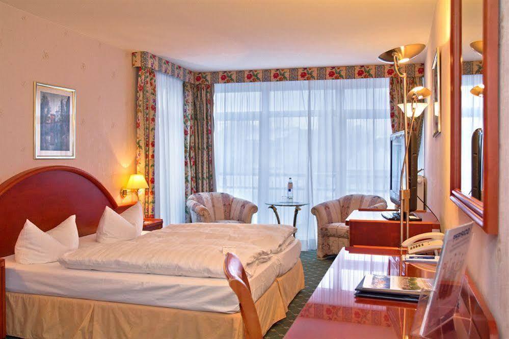 Seetelhotel Ostseehotel Ahlbeck Ahlbeck  Exterior photo